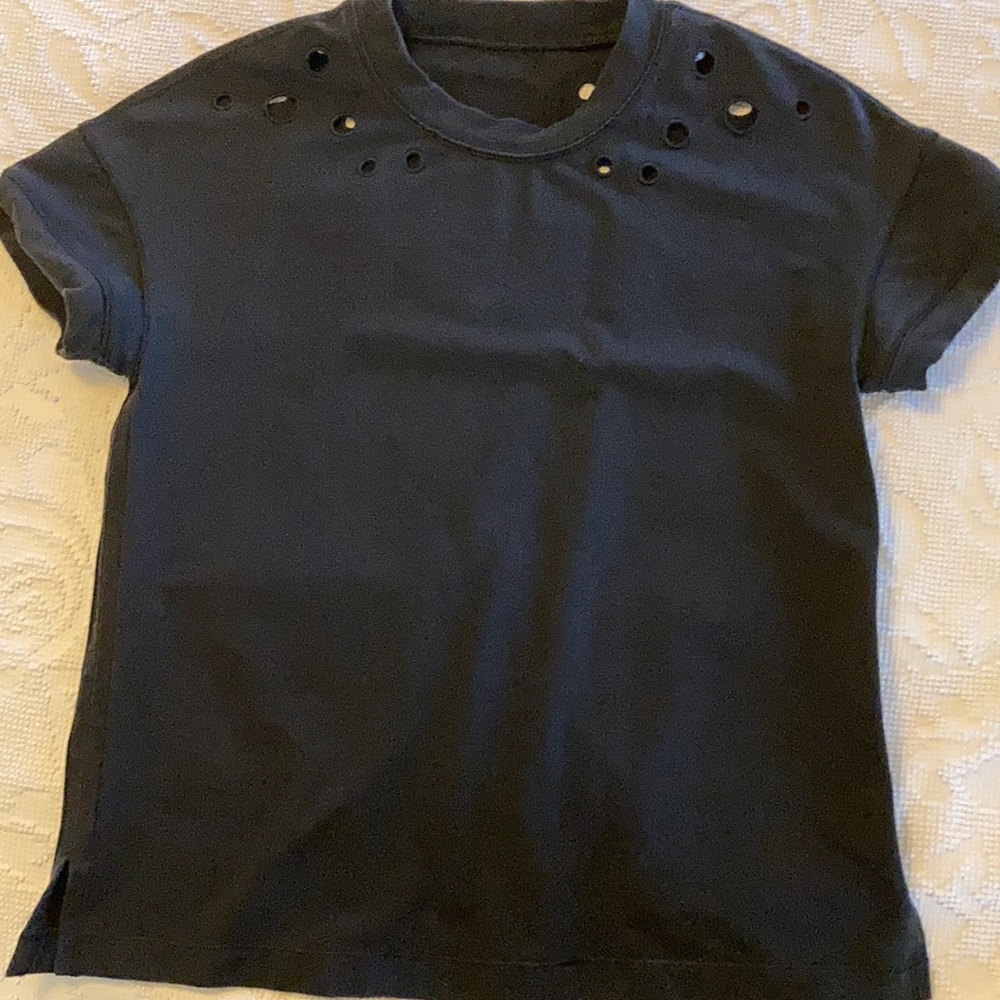 Unique circle cutout Lulu Tee